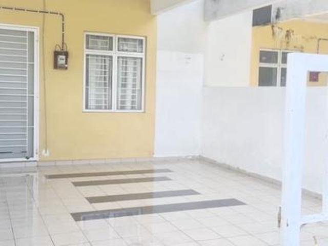 Townhouse for sale in Alor Gajah
