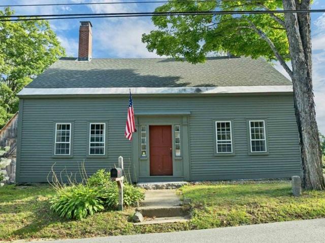 House for sale in New Hampton, Belknap County