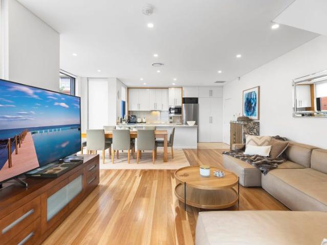 Townhouse for rent in Sydney, New South Wales
