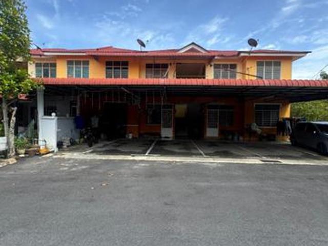 Townhouse for sale in Wellesley, Penang