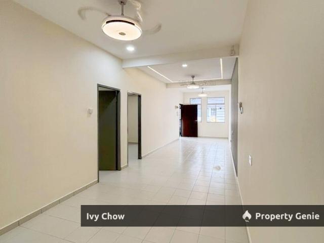 Townhouse for sale in Kelapa, Johor