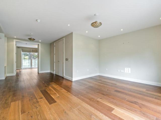 House for rent in Kew, Greater London
