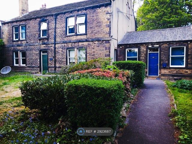 Room for rent in Greengates, West Yorkshire