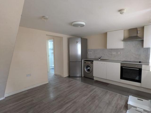 Apartment for rent in Lower Edmonton, Greater London
