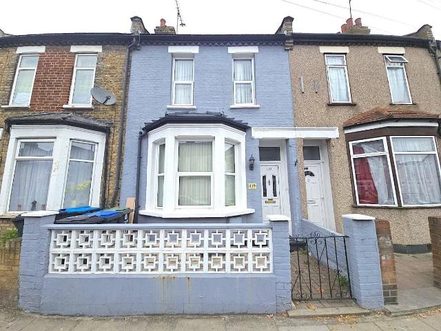 House for rent in Lower Edmonton, Greater London
