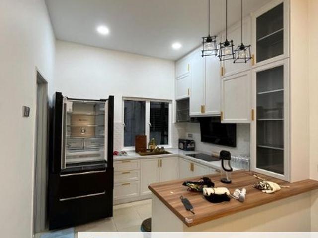 House for sale in Tanjong Sepat, Selangor