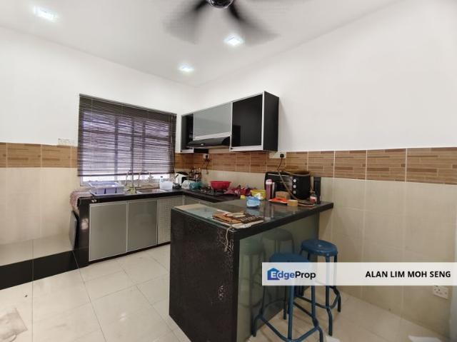 House for sale in Tanjong Sepat, Selangor