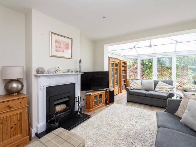 House for rent in Rose Hill, Mole Valley