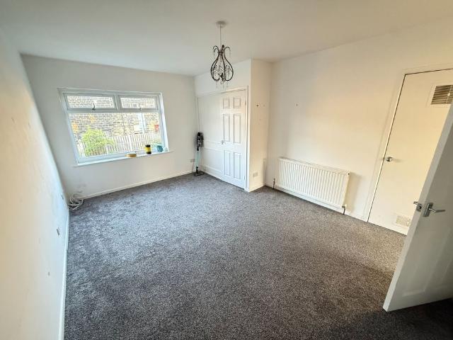 House for rent in Thurlstone, South Yorkshire