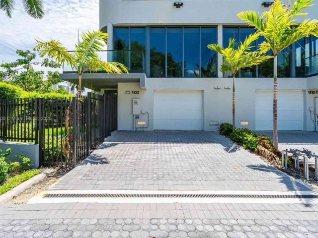 Townhouse for rent in Florida