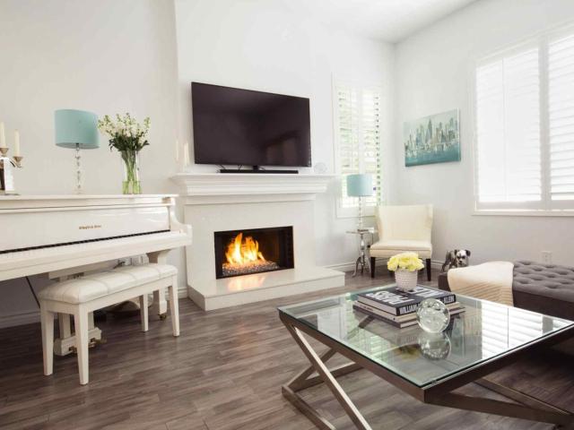 Townhouse for rent in Canoga Park, California