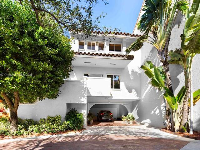 Townhouse for rent in Miami, Florida