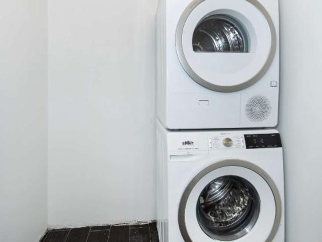 Townhouse for rent in Arverne, New York