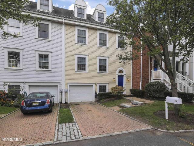 Townhouse for rent in Jersey City, New Jersey