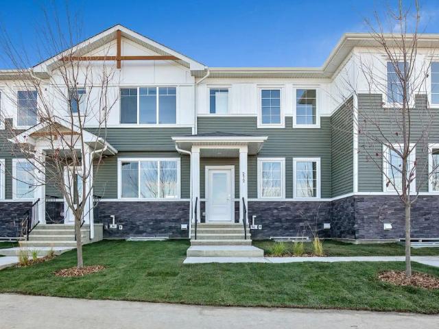 Townhouse for rent in Ambleton, Calgary