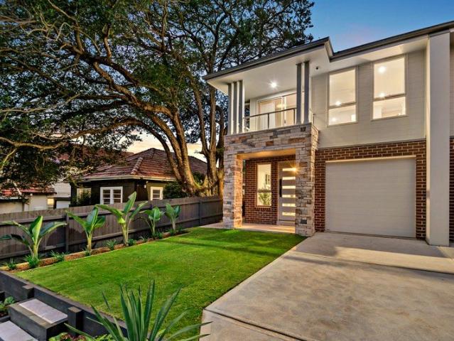 Townhouse for rent in Sydney, New South Wales