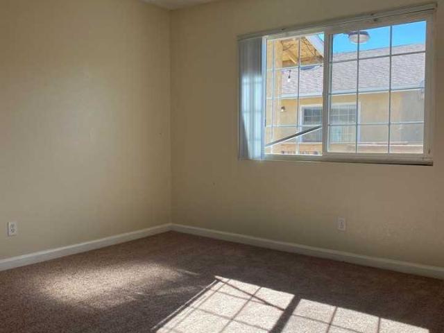 Apartment for rent in Adelanto, California