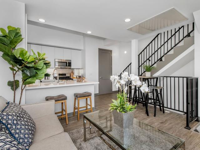 House for rent in Canoga Park, California