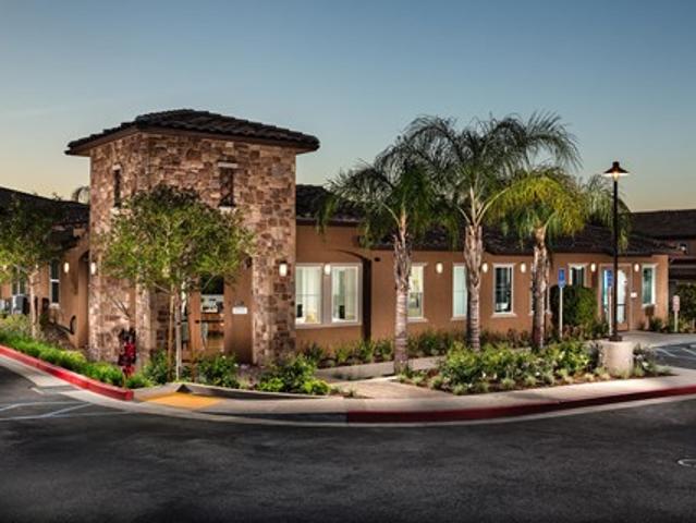Townhouse for rent in Santa Clarita