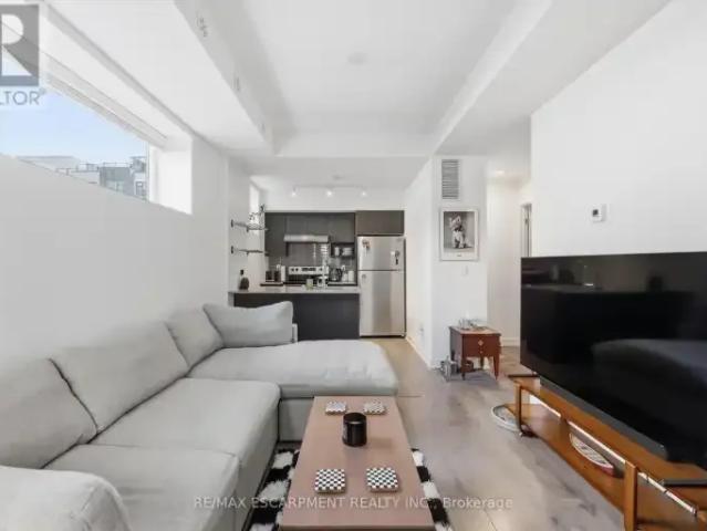 Townhouse for rent in Burlington, Golden Horseshoe