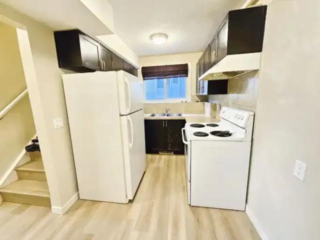 Townhouse for rent in Northwest, Alberta