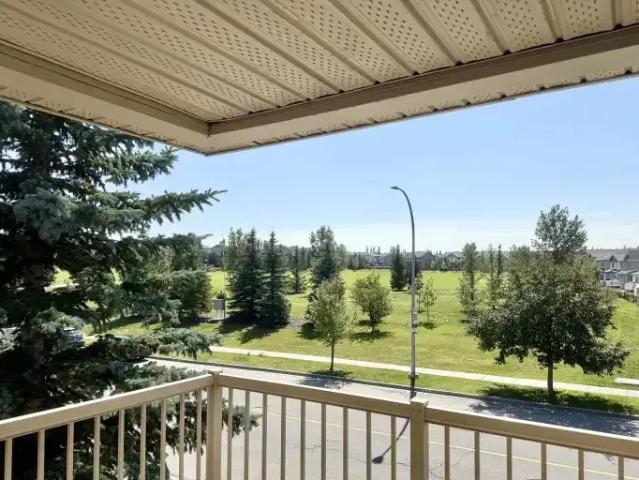 Townhouse for rent in Northwest, Alberta