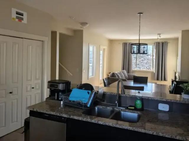 Townhouse for rent in Northwest, Alberta