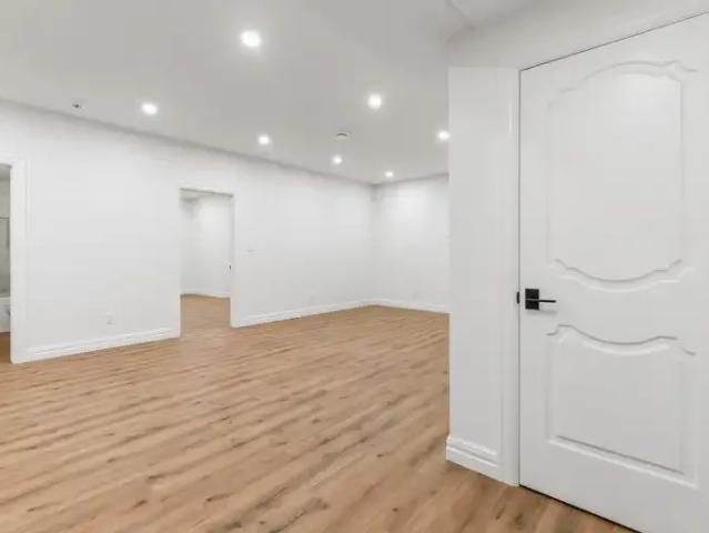 Townhouse for rent in Wedgewood, Alberta