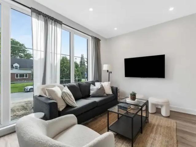 Townhouse for rent in Mulhurst Bay, Ontario