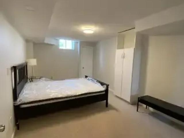 Townhouse for rent in Richmond Hill, Golden Horseshoe