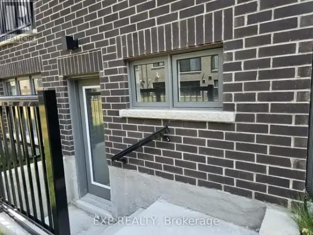 Townhouse for rent in Vaughan