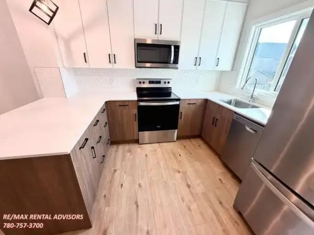 Townhouse for rent in Wedgewood, Alberta