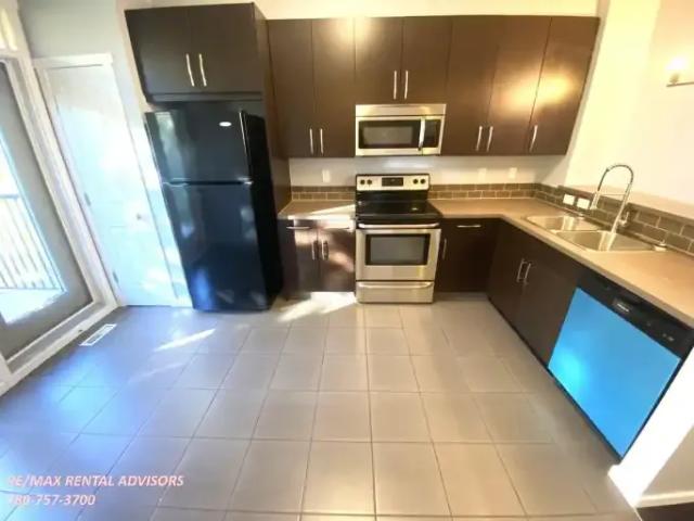 Townhouse for rent in Walker, Edmonton
