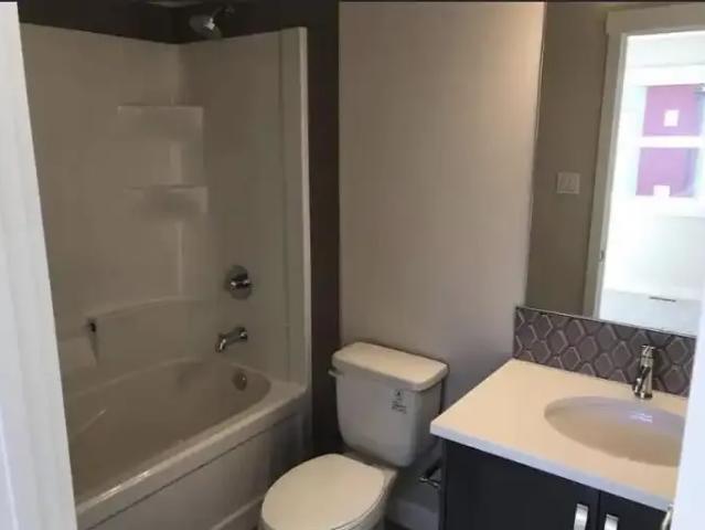 Townhouse for rent in Airdrie, Alberta