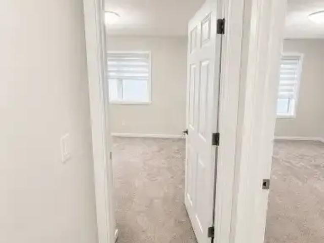 Townhouse for rent in Airdrie, Alberta