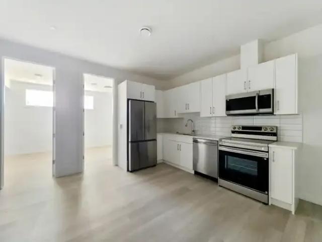 Townhouse for rent in Northwest, Alberta