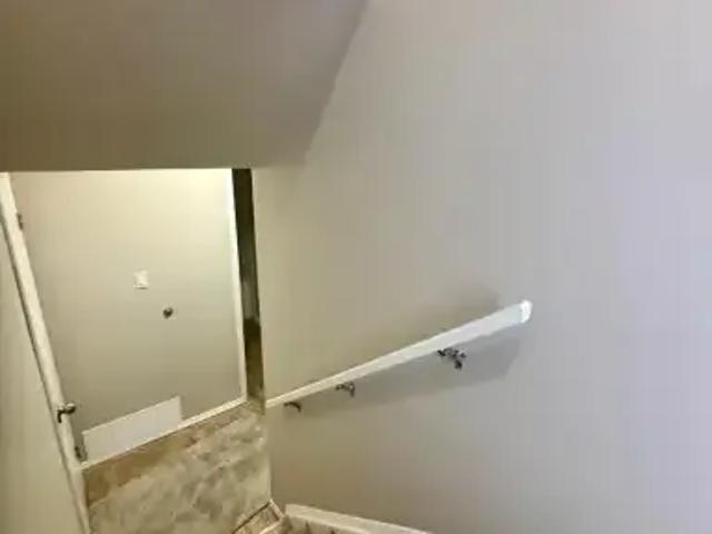 Townhouse for rent in Northwest, Alberta
