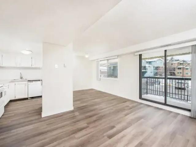 Townhouse for rent in Northwest, Alberta