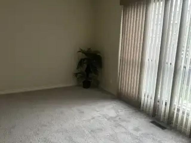 Townhouse for rent in Northwest, Alberta