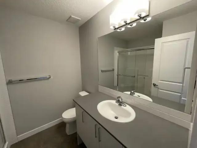 Townhouse for rent in Northwest, Alberta
