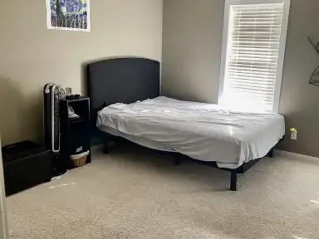 Townhouse for rent in Northwest, Alberta