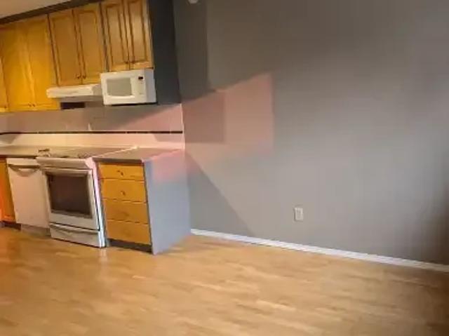 Townhouse for rent in Northwest, Alberta
