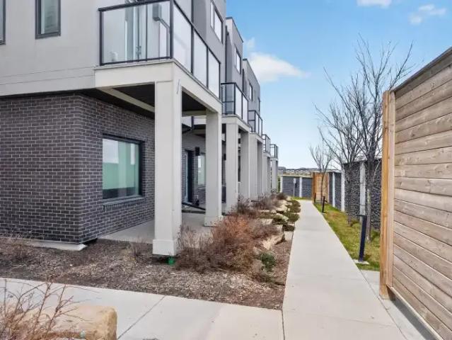 Townhouse for rent in Sherwood, Calgary