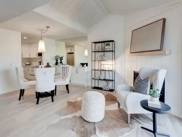 Townhouse for rent in Northwest, Alberta