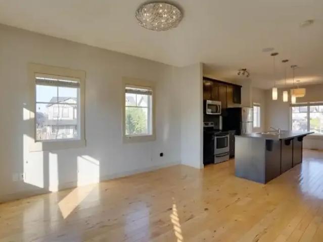 Townhouse for rent in Skyview Ranch, Calgary