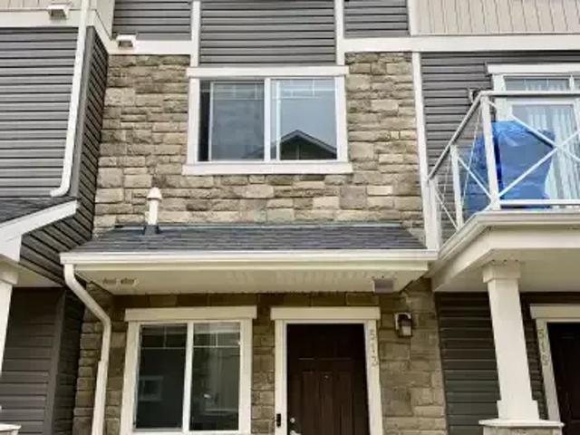 Townhouse for rent in Northwest, Alberta