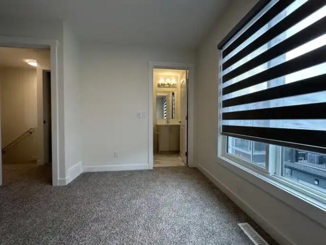 Townhouse for rent in Northwest, Alberta