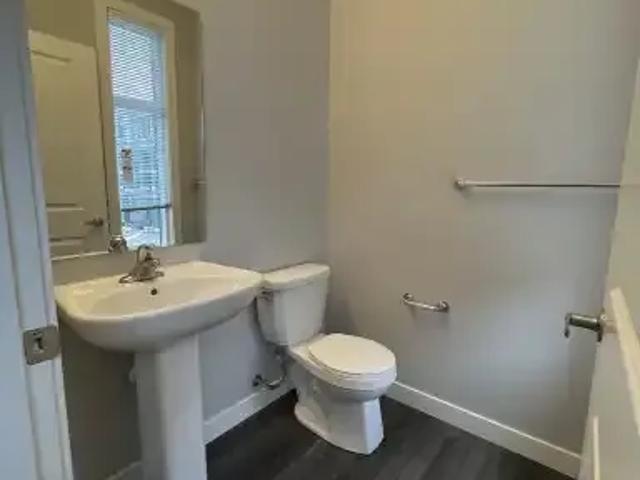 Townhouse for rent in Northwest, Alberta