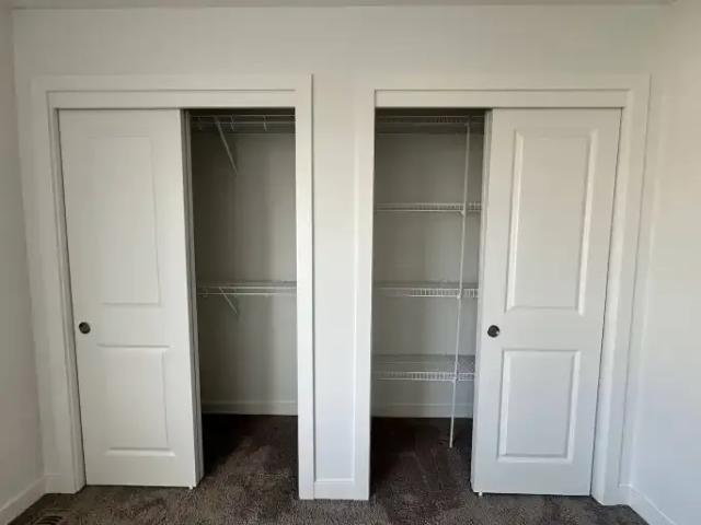 Townhouse for rent in Northwest, Alberta