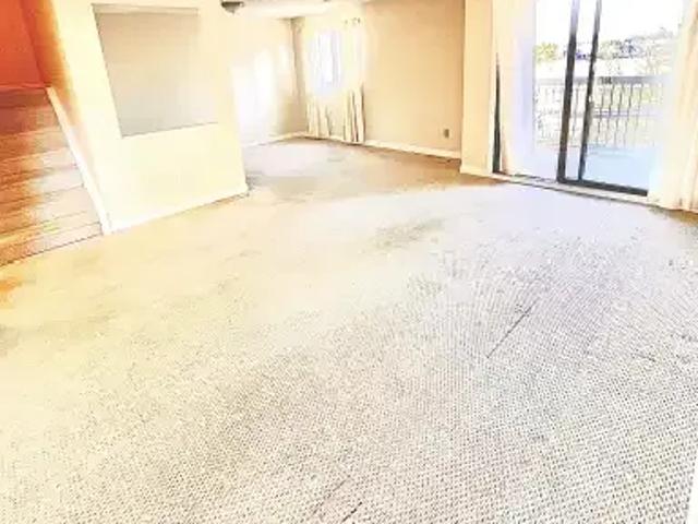 Townhouse for rent in Glendale, Calgary